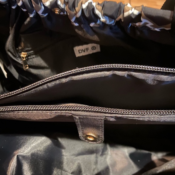 DVF for Target Vintage Weave Neutral Tote Bag Purse Diane von Furstenberg NWT - Picture 7 of 8